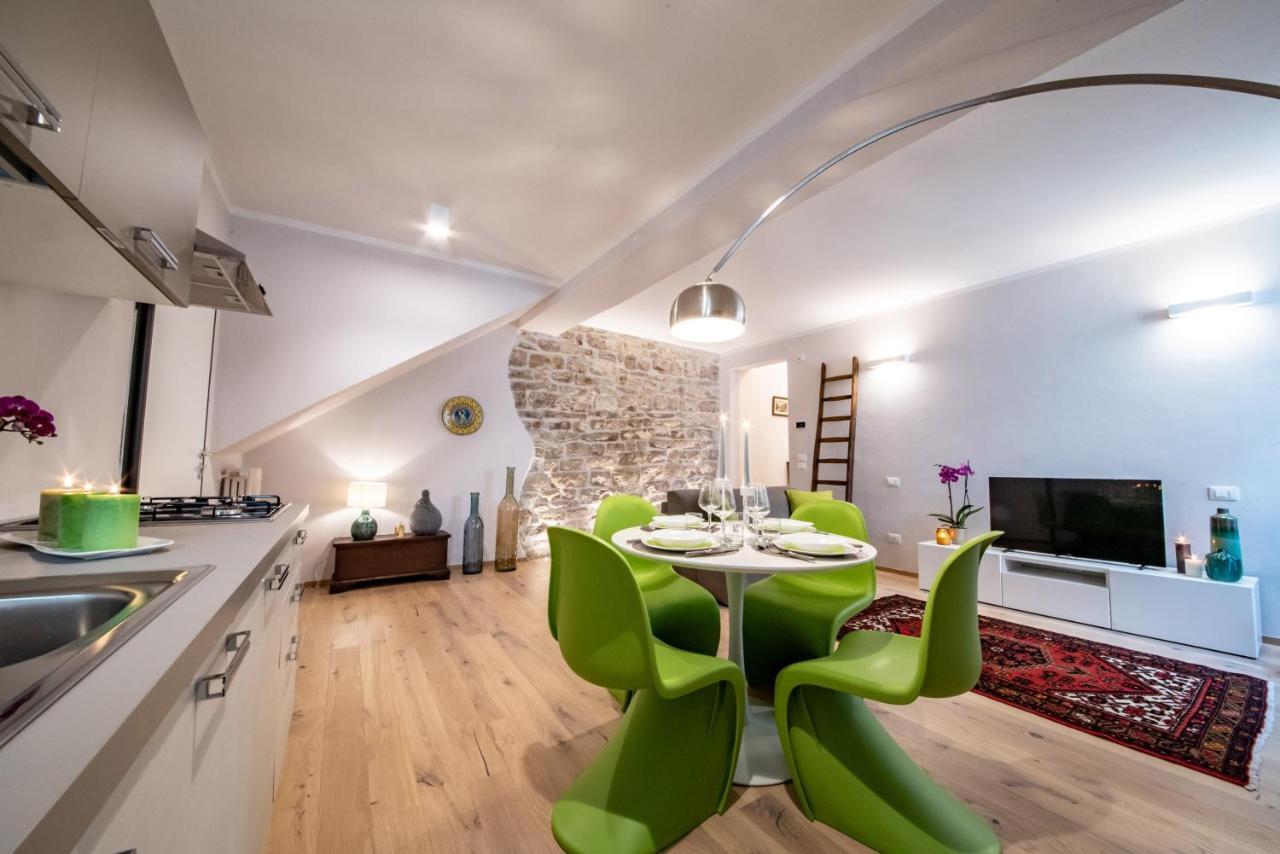 Residenza Vicolo Bovi Assisi Appartement Buitenkant foto