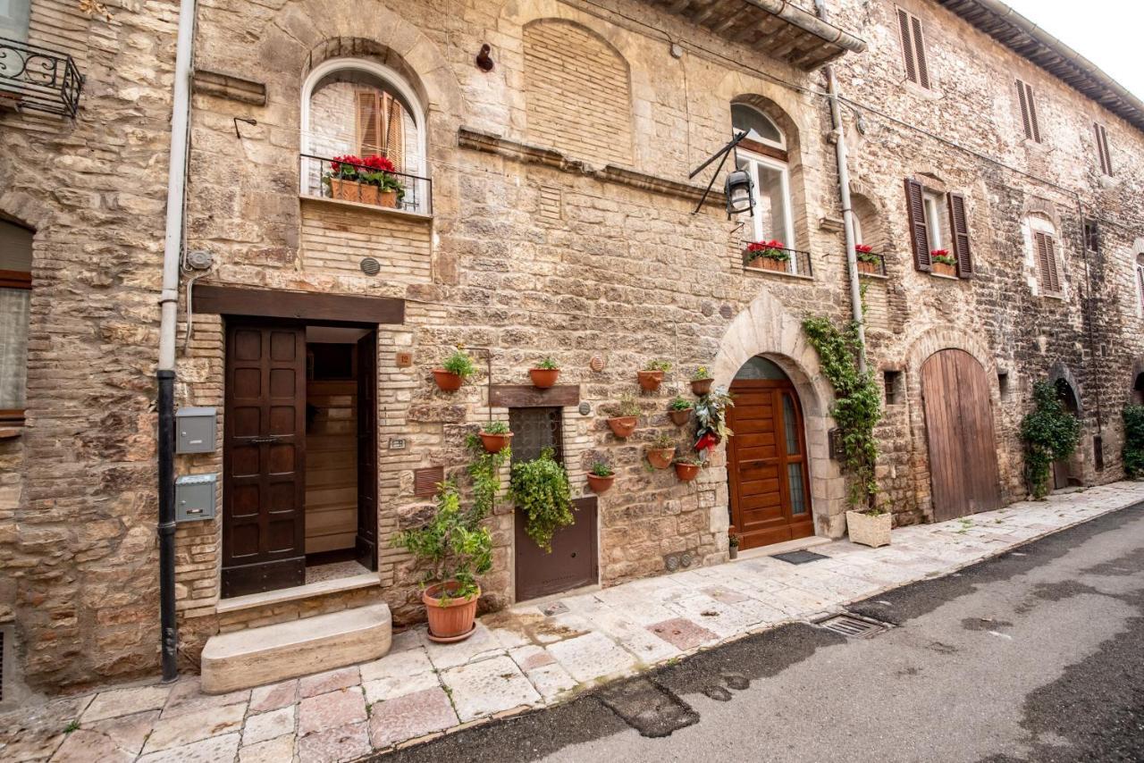 Residenza Vicolo Bovi Assisi Appartement Buitenkant foto